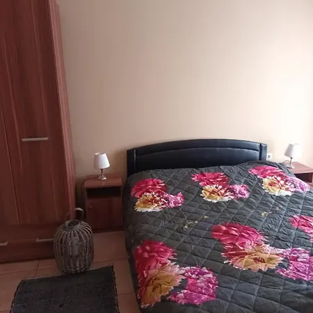 Miranda Apartmanhaz