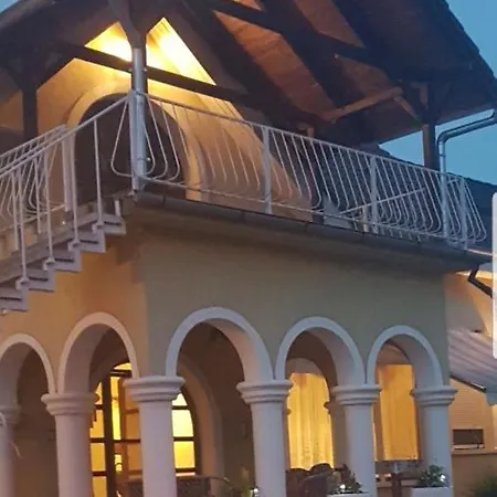 Apartment Miranda Apartmanhaz Siofok