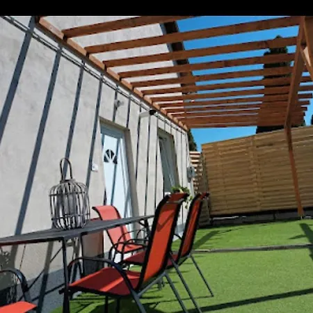 Miranda Apartmanhaz * Siofok