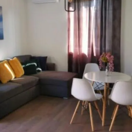 Miranda Apartmanhaz Apartment Siofok